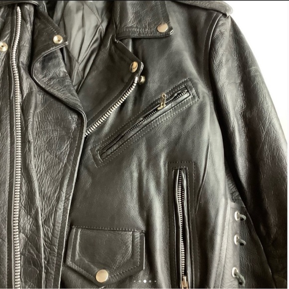 Women’s black leather biker jacket, vintage. - Picture 4 of 11